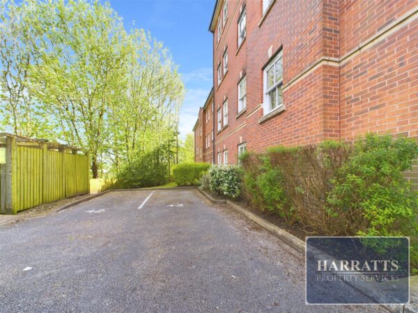 Hatters Court, Stockport